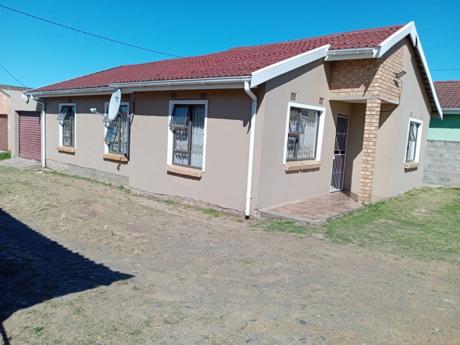 3 Bedroom Property for Sale in Scenery Park Eastern Cape
